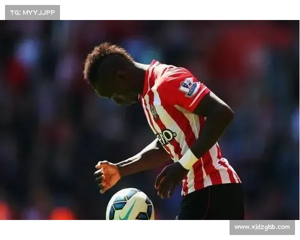 帽子戏法的三大经典案例解析:足球历史上的神奇瞬间与传奇人物